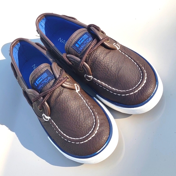 Nautica Kids Boat Shoe - Picture 7 of 17